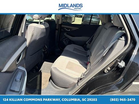 Used 2024 Subaru Outback Premium AWD/4WD image 36