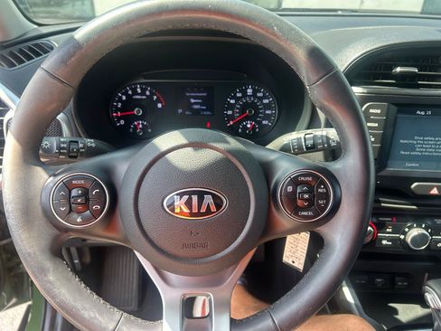 Used 2020 Kia Soul X-Line FWD image 13