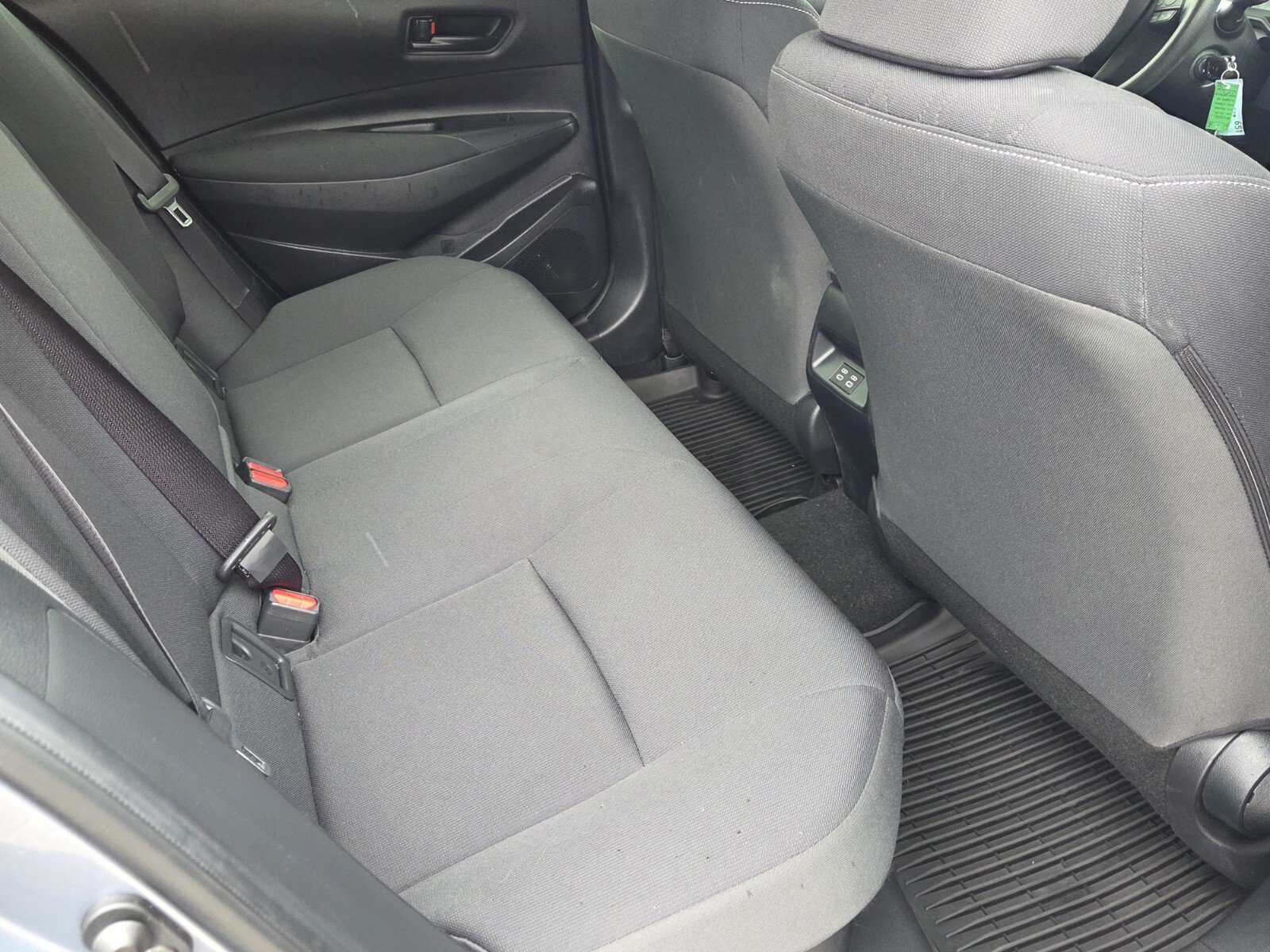 Certified 2025 Toyota Corolla LE FWD image 9