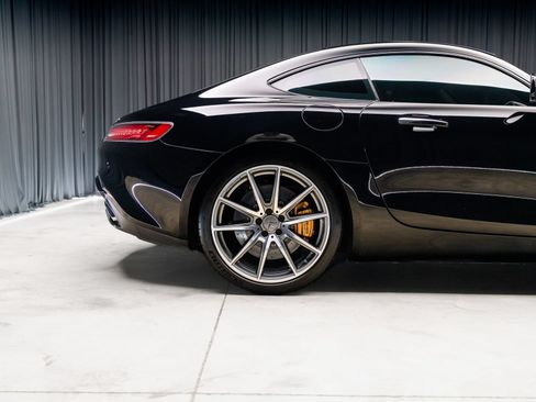 Used 2016 Mercedes-Benz AMG GT S image 31