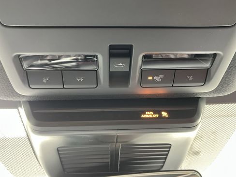 Certified 2025 MAZDA MAZDA3 Carbon image 25