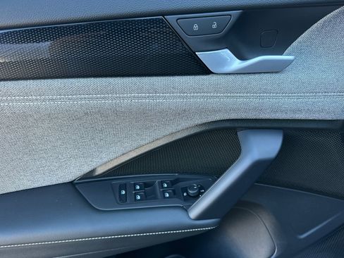 New 2026 Volkswagen Tiguan S image 9