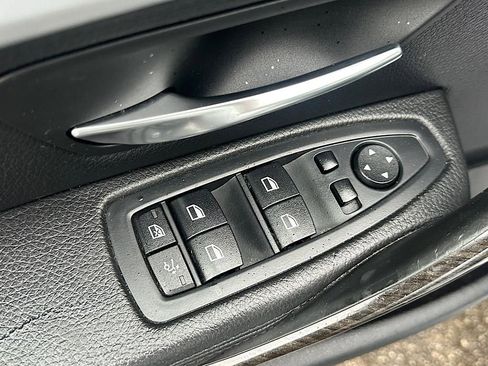 Used 2015 BMW 328i Gran Turismo xDrive image 20