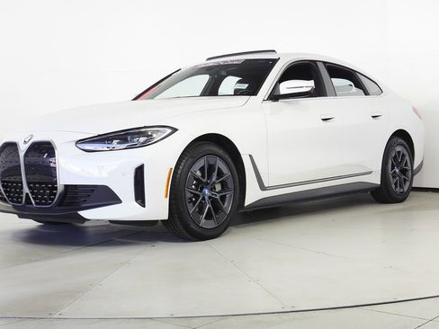 Certified 2023 BMW i4 eDrive35 RWD image 2