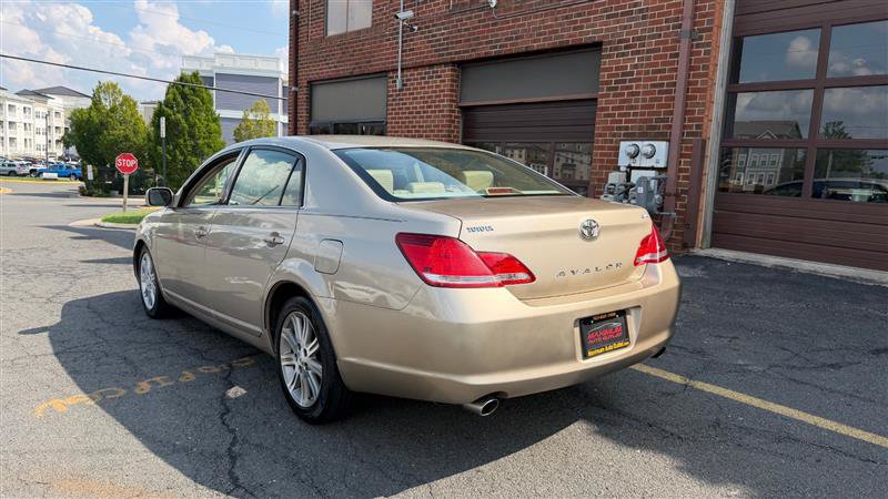 Used 2007 Toyota Avalon Limited FWD image 10
