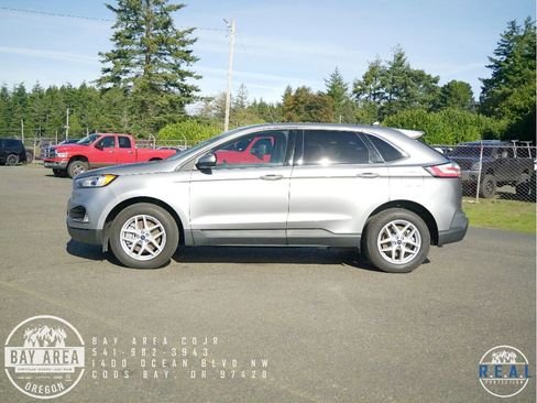 Used 2021 Ford Edge SEL image 2