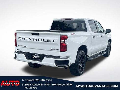 Used 2024 Chevrolet Silverado 1500 Custom w/ Turbomax Blackout Package AWD/4WD image 3