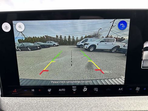 Used 2025 Ford Maverick XLT w/ XLT Luxury Package image 23