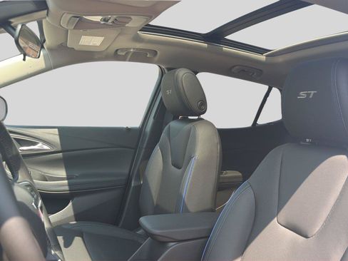 New 2026 Buick Encore GX Sport Touring w/ Advanced Technology Package AWD/4WD image 19
