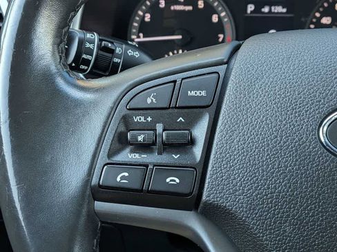Used 2021 Hyundai Tucson Limited FWD image 36