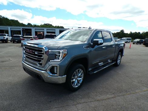 Used 2021 GMC Sierra 1500 SLT w/ SLT Premium Plus Package AWD/4WD image 3