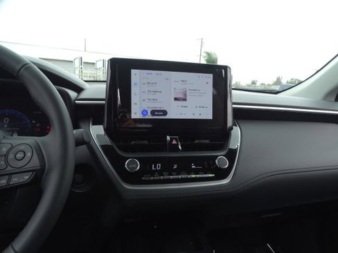 New 2026 Toyota Corolla Cross LE image 18