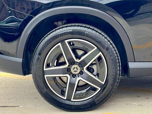 Certified 2026 Mercedes-Benz GLC 300 4MATIC image 8