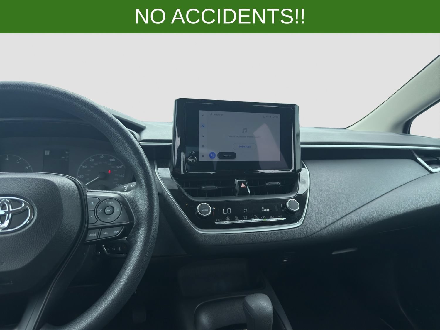 Used 2024 Toyota Corolla LE FWD image 15