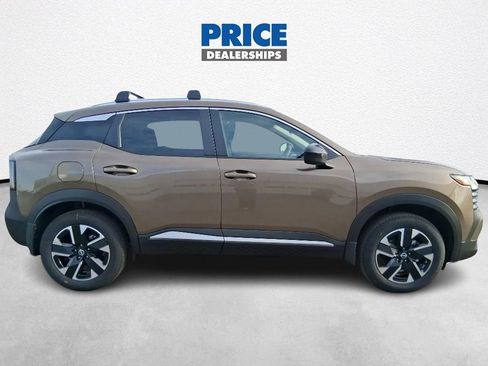 New 2026 Nissan Kicks SV w/ Cold Weather Package image 2