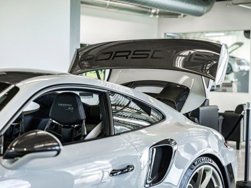 Used 2019 Porsche 911 GT2 RS w/ Weissach Package image 48