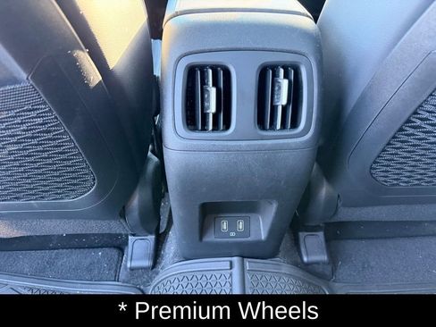 Certified 2023 Hyundai Tucson Limited AWD/4WD image 39