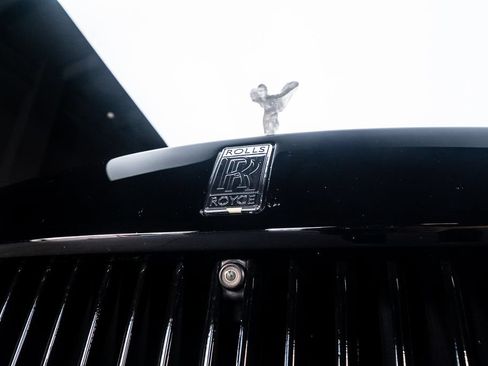 Used 2019 Rolls-Royce Phantom Sedan RWD image 6