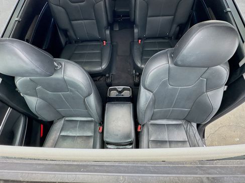 Used 2021 Kia Telluride SX w/ Towing Package FWD image 14