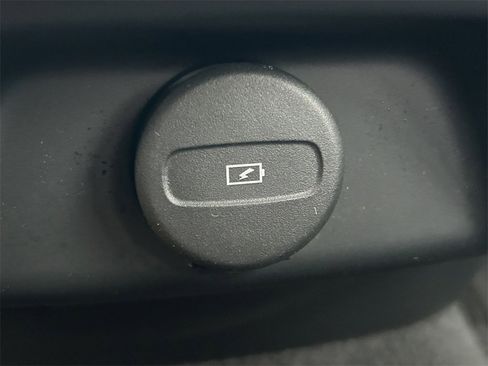 Used 2024 Volvo S60 B5 Core image 22