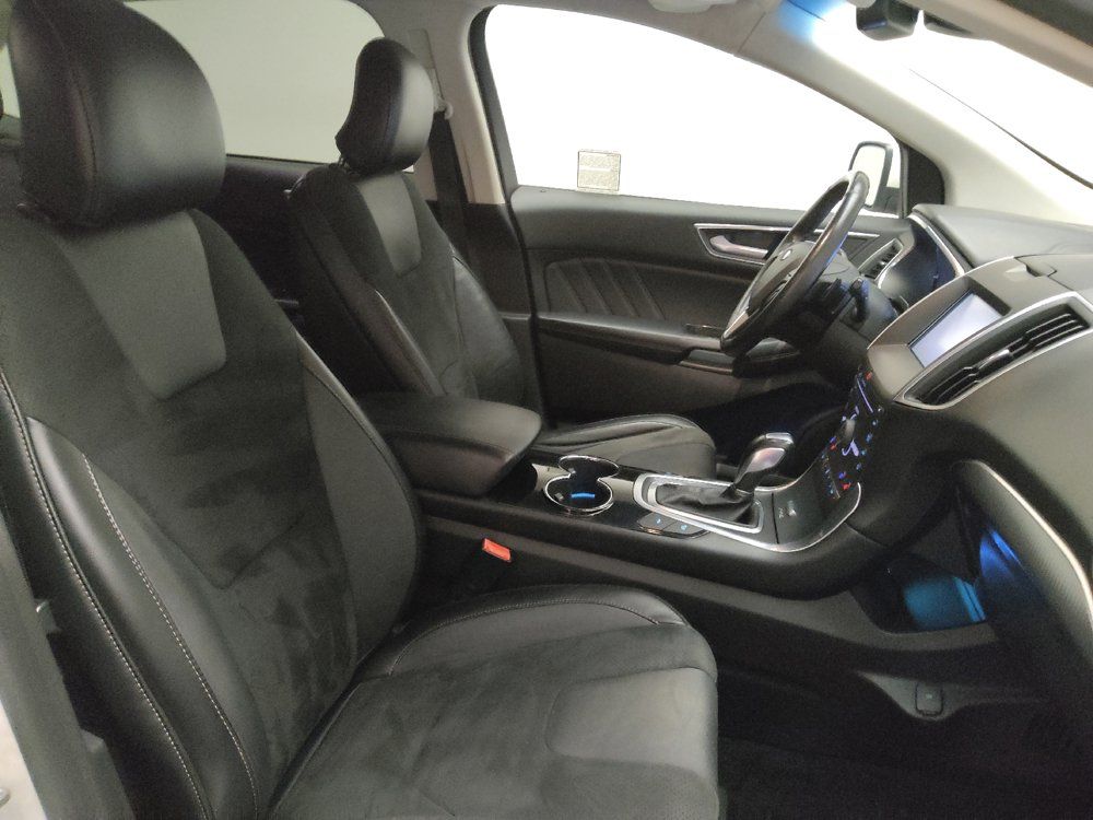 Used 2015 Ford Edge Sport w/ Equipment Group 401A FWD image 21