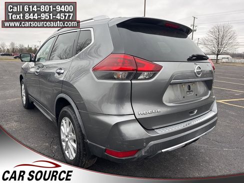 Used 2018 Nissan Rogue SV w/ Premium Package image 3