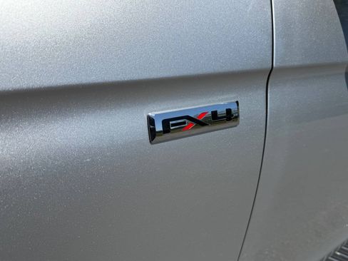 Used 2019 Ford Expedition Max XLT w/ Equipment Group 202A AWD/4WD image 46