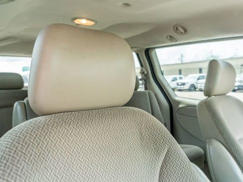 Used 2005 Dodge Grand Caravan SE w/ Popular Equipment Group I image 41