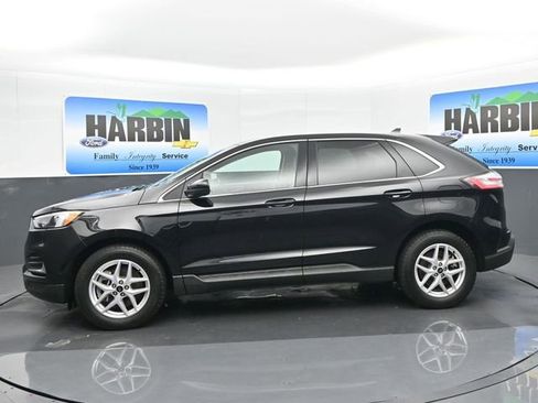 Used 2024 Ford Edge SEL image 2