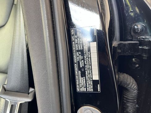 Used 2025 Volvo V60 B5 Cross Country Plus AWD/4WD image 30