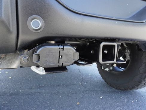 Used 2026 Ford Bronco Raptor AWD/4WD image 9