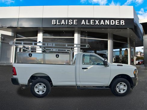 Used 2024 RAM 3500 Tradesman w/ Safety Group AWD/4WD image 2