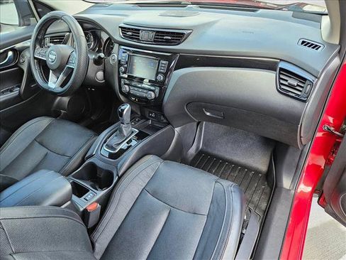 Used 2019 Nissan Rogue Sport SL w/ Premium Package FWD image 22
