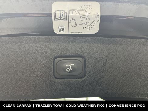 Used 2018 Ford Edge SEL w/ Equipment Group 201A image 32