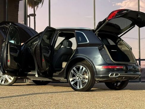 Used 2018 Audi SQ5 Prestige image 7