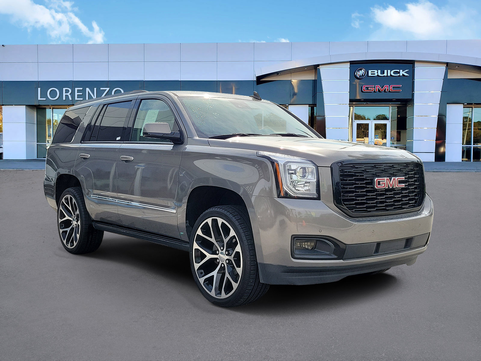 Used 2019 GMC Yukon Denali w/ Denali Ultimate Package RWD image 3