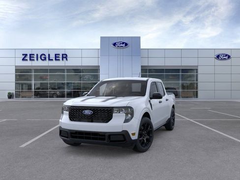 New 2026 Ford Maverick XLT w/ Equipment Group 301A AWD/4WD image 2