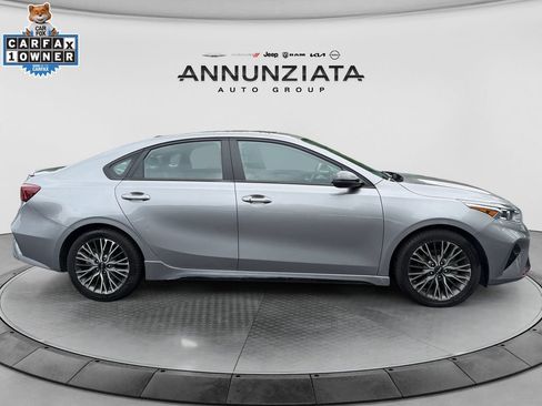 Used 2023 Kia Forte GT-Line w/ GT-Line Premium Package FWD image 6