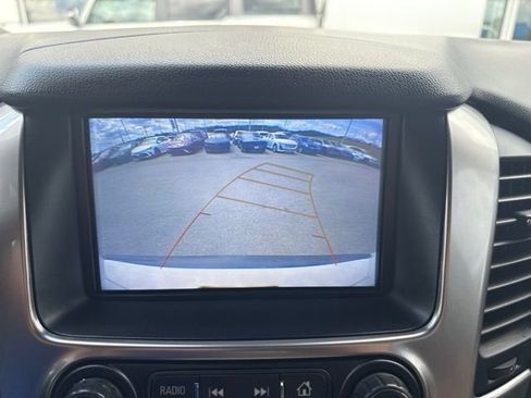 Used 2020 Chevrolet Tahoe LS w/ Enhanced Driver Alert Package AWD/4WD image 12