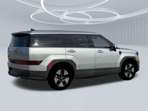 New 2026 Hyundai Santa Fe SE image 8