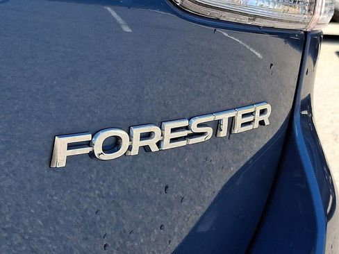 Used 2023 Subaru Forester Limited AWD/4WD image 32