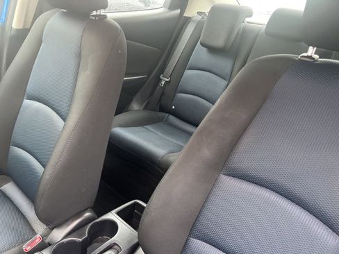 Used 2019 Toyota Yaris LE FWD image 16