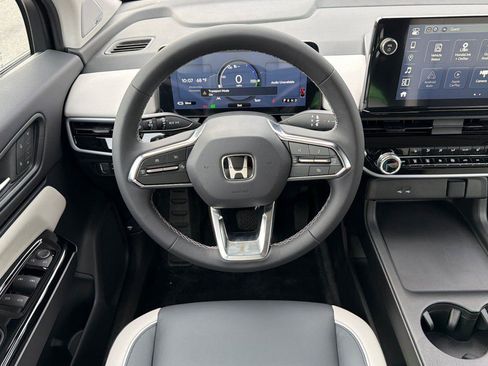 New 2026 Honda Prologue Touring image 15