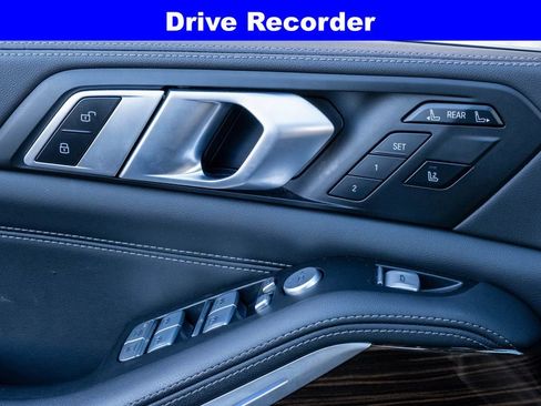 Used 2024 BMW X7 xDrive40i image 13