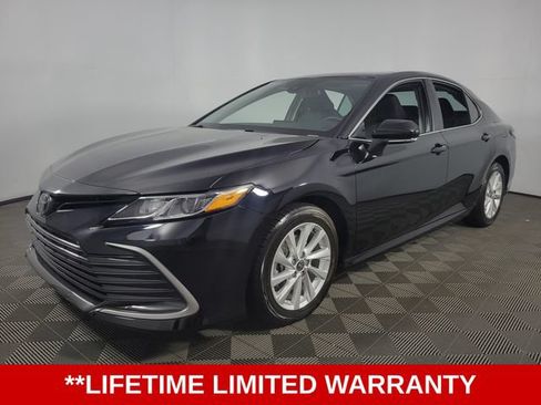 Used 2024 Toyota Camry LE w/ Convenience Package FWD image 3