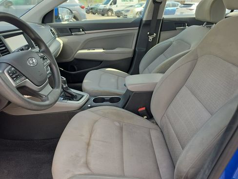 Used 2017 Hyundai Elantra SE FWD image 14