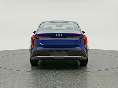 Used 2025 Kia K4 FWD image 7
