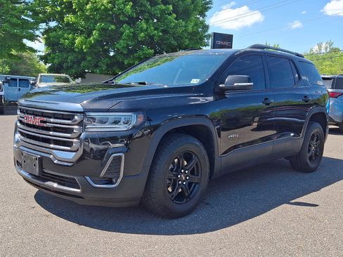 Certified 2023 GMC Acadia AT4 AWD/4WD image 3