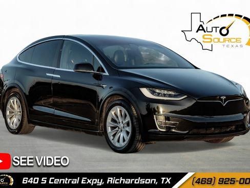 Used 2017 Tesla Model X 75D image 1