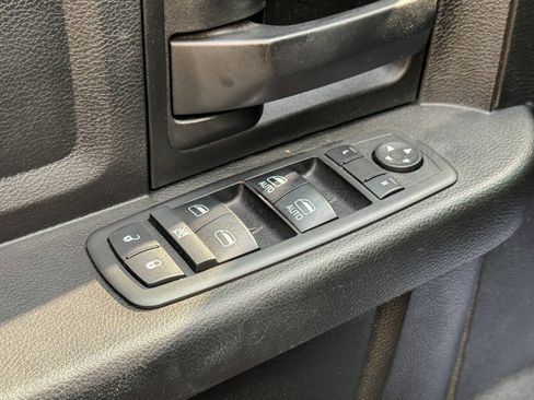 Used 2019 RAM 1500 Express AWD/4WD image 20